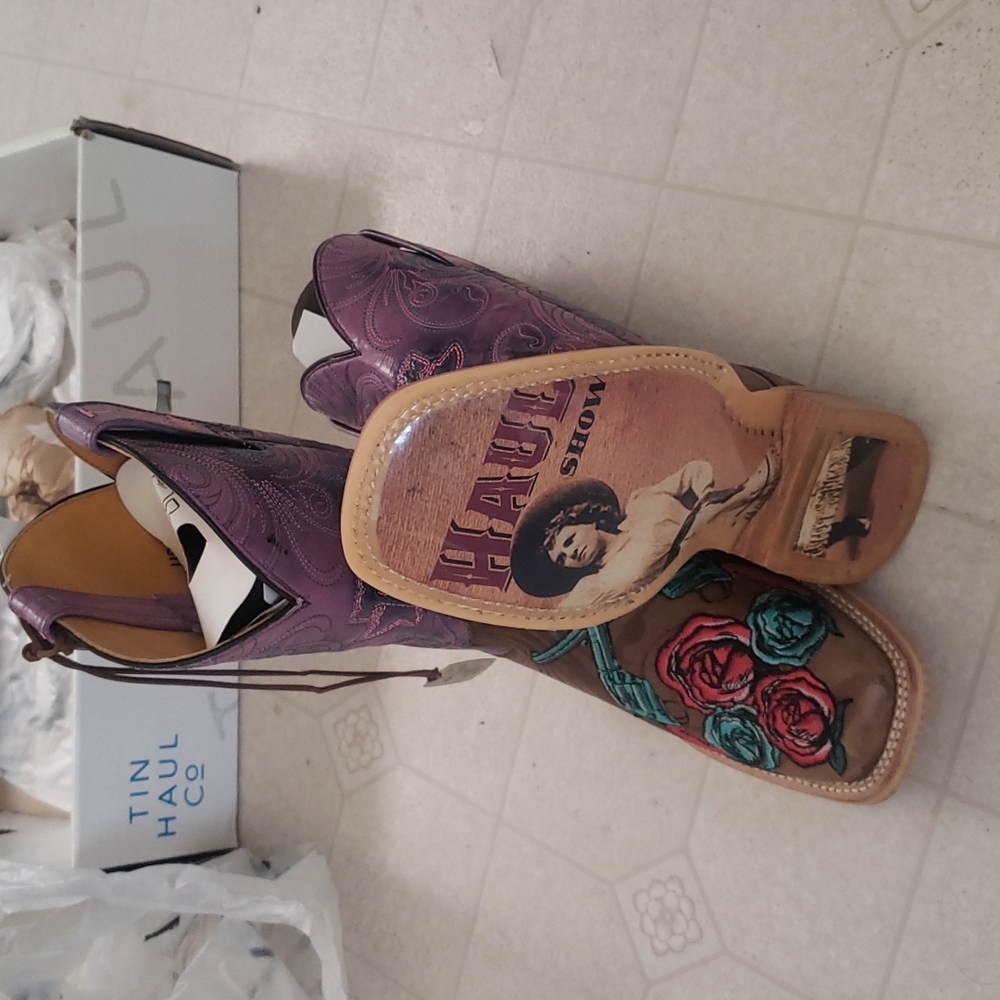 Tin Haul Sure Shot Boots 9.5